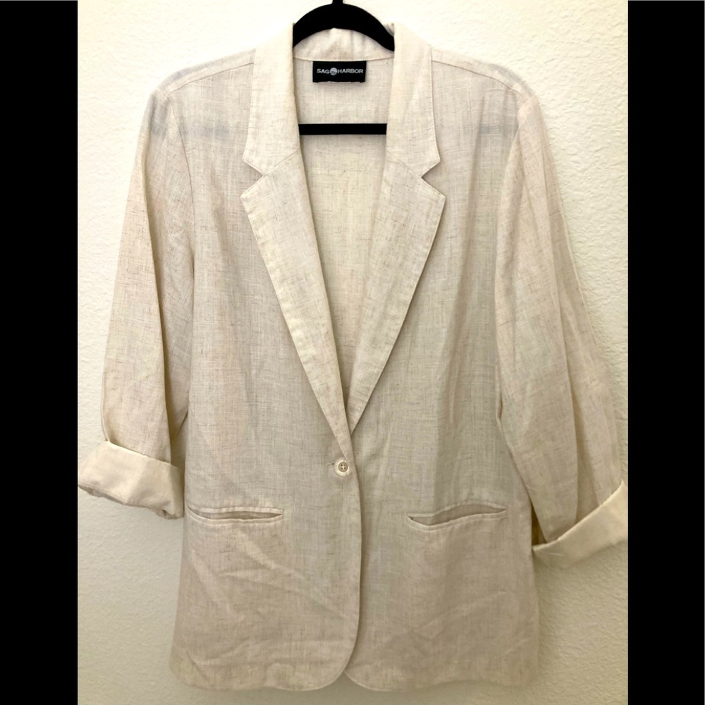 Vintage Linen in Sag Harbor blazer